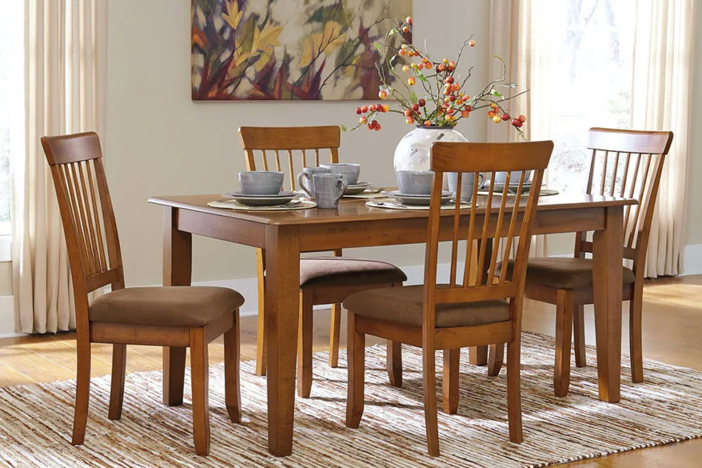 Berringer Rectangular Dining Room Table 4 Chairs & Bench