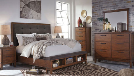 bedroom furniture stores in tucson: 6 Piece Queen Bedroom Set Complete With A Dresser, Mirror, Chest, Nightstand and Bed